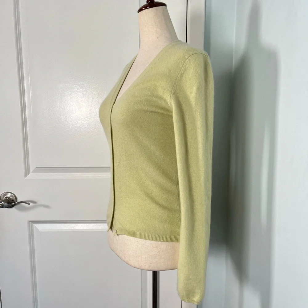 Ann Taylor 100% cashmere v neck cardigan sweater size XS - Picture 8 of 11